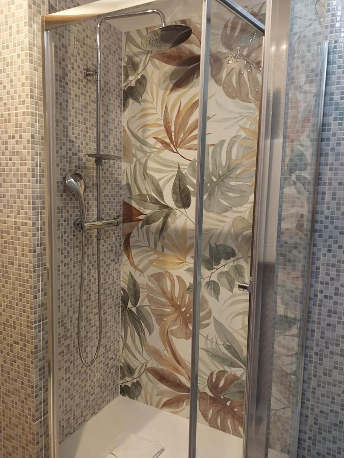 Speedy Guest Rooms - Camere Vicino Aeroporto E Fiera Fiumicino Exterior photo